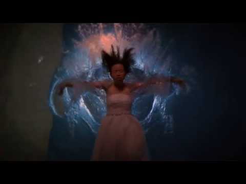 Bride Falling SLOW MOTION into Water ::: Shanghai Underwater Photography Tank Experimental Wedding