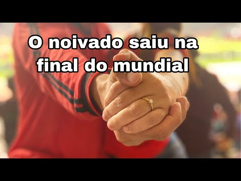 Pedi minha namorada em casamento na final do mundial