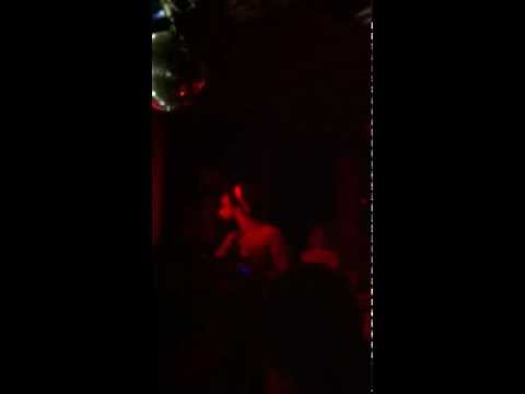 The Jillionaire - Julio Bashmore: Au Seve @ 1500 m2 do wynajęcia, Warsaw