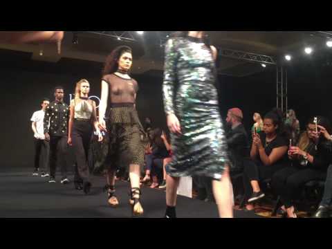 Cierre de pasarela LOB por Alfredo Martinez en #MBFWMX 2016