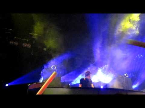 Arty (Intro) - Heart Is King vs Losing My Religion @ Marquee Las Vegas, 1 of 17, 09-10-2011, 720p HD