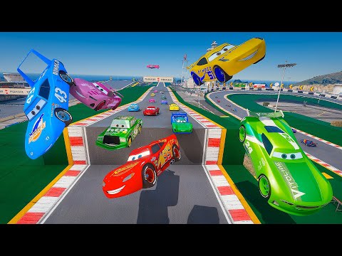 Cars Police Chase to Military Base — McQueen The King Jackson Storm Doc Hudson and Friends Race