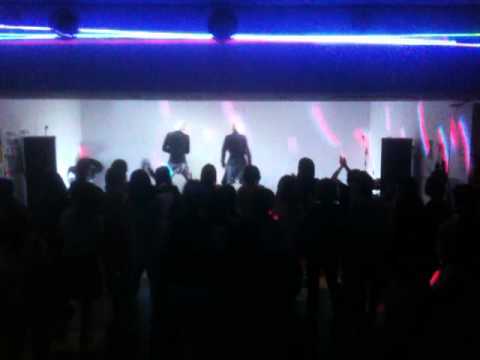 120929 INFINITE - 다시돌아와 & 추격자 covered by. Are.