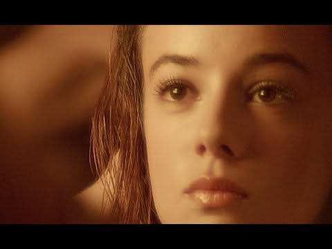 Alizée - Moi... Lolita (Clip Officiel HD)