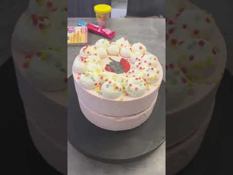 The best CAKE 🎂 HACK!