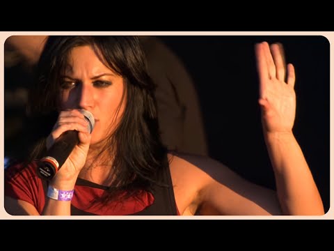 Videoclip de Enjoy the Silence (live at Wacken 2007) — Lacuna Coil