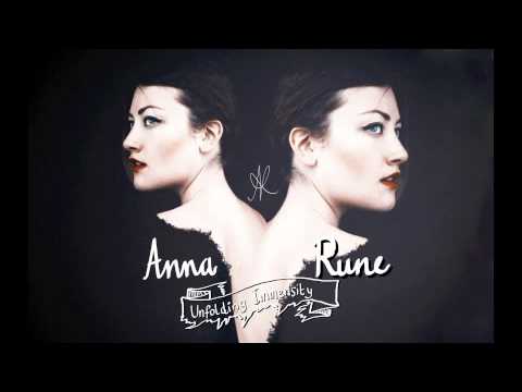 Anna Rune - Stalles