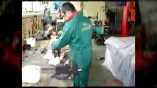 preview picture of video 'garage-des-damiers.flv'