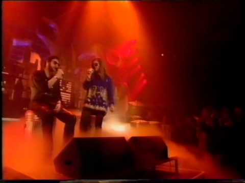 Shane MacGowan & Kirsty Macoll - Fairytale Of New York ( TOTP 1991 )