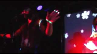 Neeve - Woolfy Vs Projections (live @ The Monarch SF)