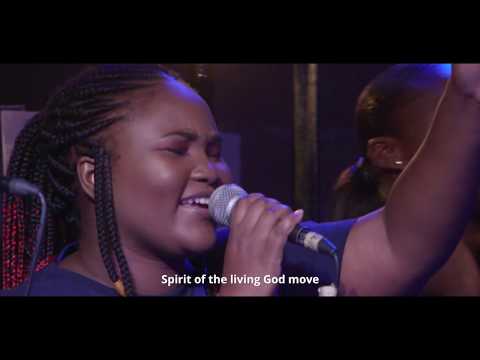 Joe Mettle ft Akosua Kyerematen (Spirit Move)