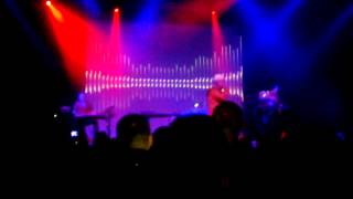 Howard Jones - intro + &#39;Automaton&#39; live @ o2 Academy Birmingham, 14 April 2012