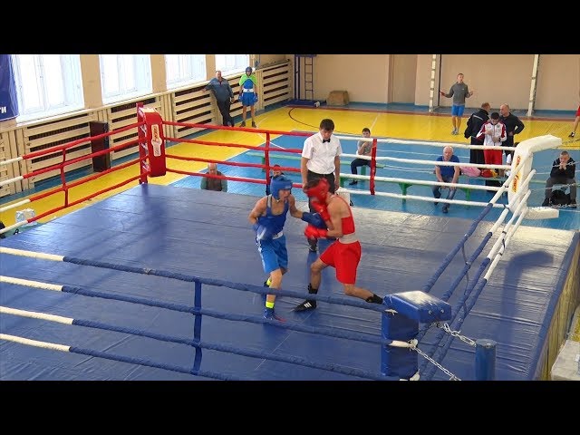 Стартовал турнир памяти Н. Макарова