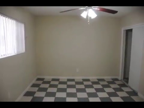 PL5619 - Giant 2 Bed Apartment  In The Heart of Hollywood For Rent!