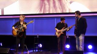 Crystal Bowersox &amp; Brian Walker at the CES 2011 Sony Stage - &quot;Mason&quot;