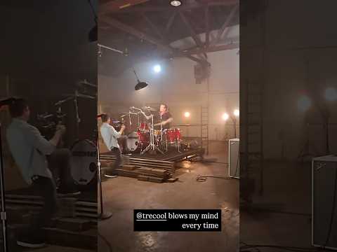 Tré Cool world's most dangerous drummer 🔥