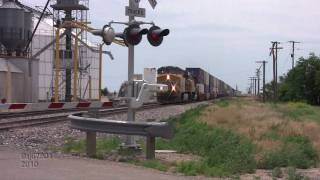preview picture of video 'UP Pratt Sub - Kismet, Ks and Tyrone, Oklahoma June 6, 2010'