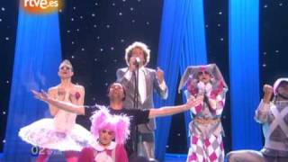 Eurovisión 2010 - El espontáneo Jimmy Jump sabotea a Diges