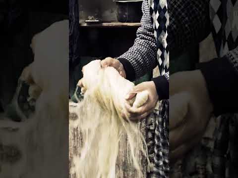 Exploring the Art of Dyeing Kashmiri Carpets | Episode 19 of the Kashmir Series