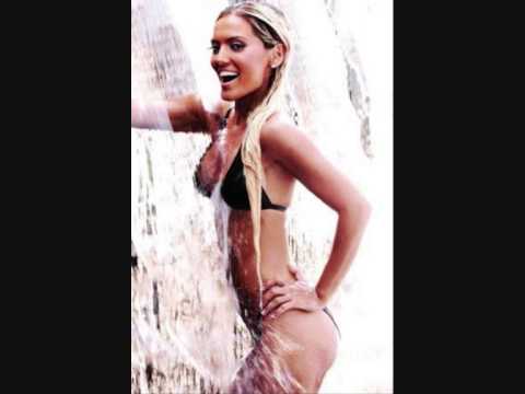 Demet Akalin - Ne buyuk ask Elocto Müzic Club 2 Mix 2013