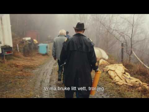 Lothepus tester fyrverkeri med Gamlingen