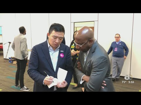 大統領候補のアンドリュー・ヤン氏との一対一の対決 (One-on-one with Presidential Candidate Andrew Yang)