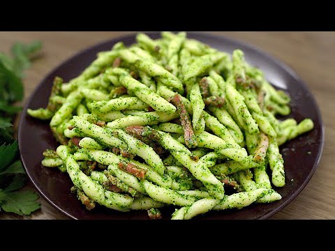 Leckeres Abendessen in 10 Minuten. Pasta mit Rucola und Speck