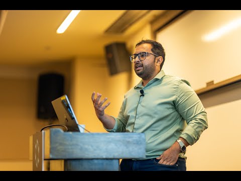 What does it take to build a Postgres specialized data movement tool?