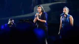 Kristen Bell - "For the First Time in Forever"