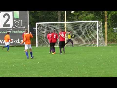 Vrije trap Nick tegen Rood Wit 67