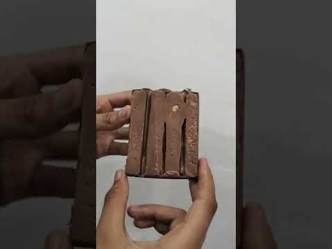 KitKat chocolate 🍫🤎 / #kitkat #chocolate #foodreview #shorts