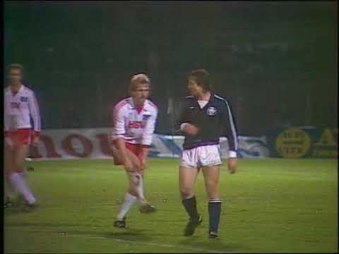 21/10/1981 Uefa Cup Round 2 1st leg BORDEAUX v  SV HAMBURG