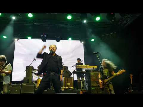 Piramis: Intro + Szabadnak születtem (Barba Negra Red Stage 2023. 07. 08.)