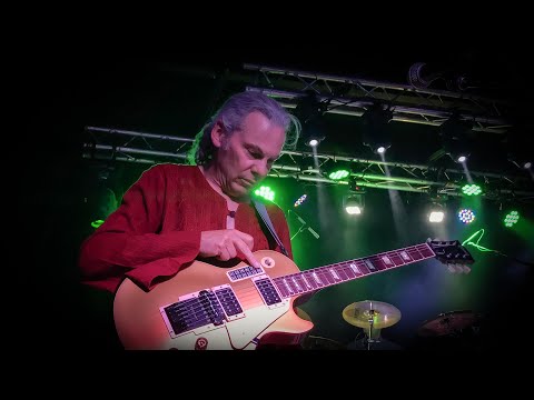 Play Video Youtube Video