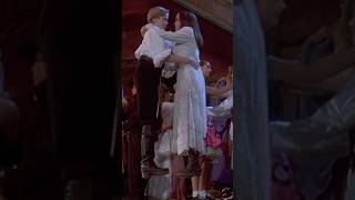 Siri, play Levitating by Dua Lipa | 🎬 Casper (1995)