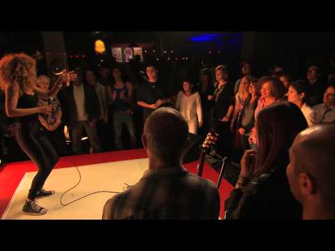 Flavia Coelho - Le Ring - Live