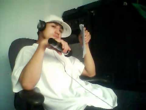 el mc agus  echando Rimas jeje