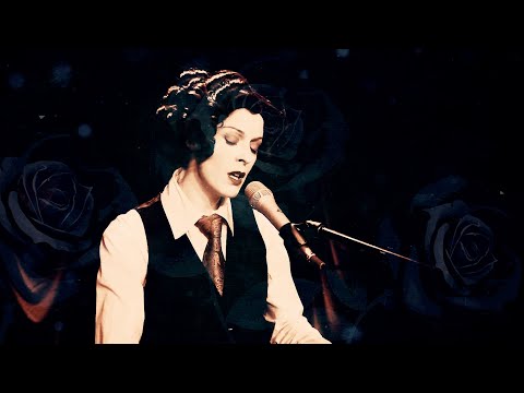 @EMBERHONEY - Thorns in the Dust (LIVE Honeytone Session)