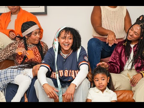 Naya Ali - Catch a Vibe (Official Visualizer)