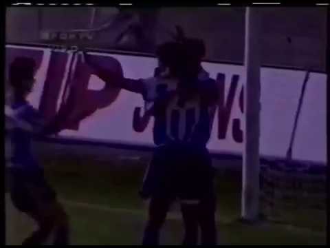 Túlio (Botafogo) - 10/08/1996 - Botafogo 4x4 Juventus-ITA - 3 gols