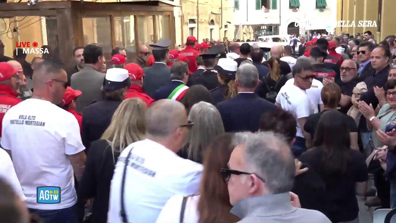 Massa, i funerali di Giacomo Bongiorni