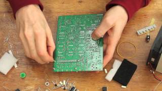 Video thumbnail for 3TrinsRGB+1c assembling instructions by Gijs Gieskes