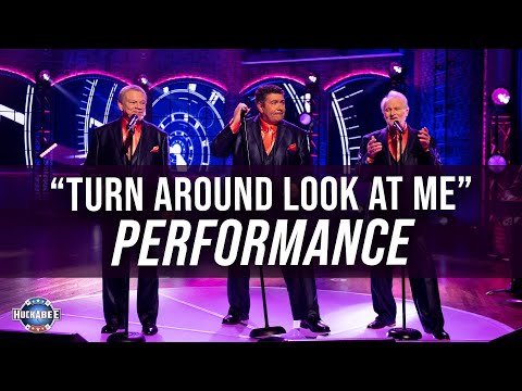 The Vogues LIVE “Turn Around Look At Me” | Jukebox | Huckabee