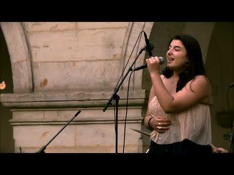 Eva Olmerová - Černá kára (Paradox Unit & Anna Čečrdlová)