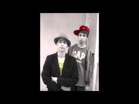 Sezar Ft. Özkan Elmas - Sade tost kaşarı