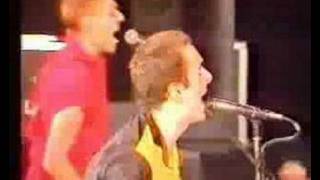 The Clash ..... I,m So Bored With The U.S.A (Live)