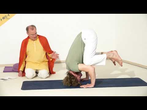 Clown - Yoga Asana Lexikon