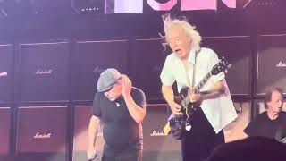AC/DC live @ Powertrip: Giving the Dog a Bone