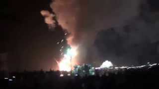 preview picture of video 'Vallanghy-Nemmara Vela 2014 - Vallanghy night fireworks'