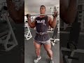 Ejercicio para trabajar los deltoides